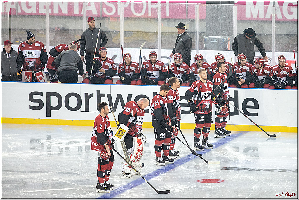 DEL Wintergame; Koelner Haie - Duesseldorfer EG; Koeln, 12.01.2019